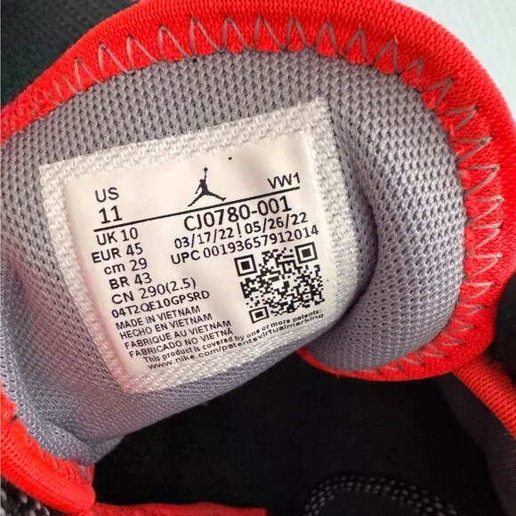 Nike Air Jordan Why Not Zer0.5 Basketball Shoes Mens 11 Black Grey Red CJ0780-00 - Picture 3 of 13